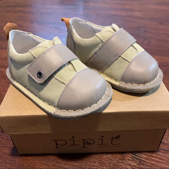 PIPIT $55 Suede Leather Designer Shoes Walking - Picture 3 of 8